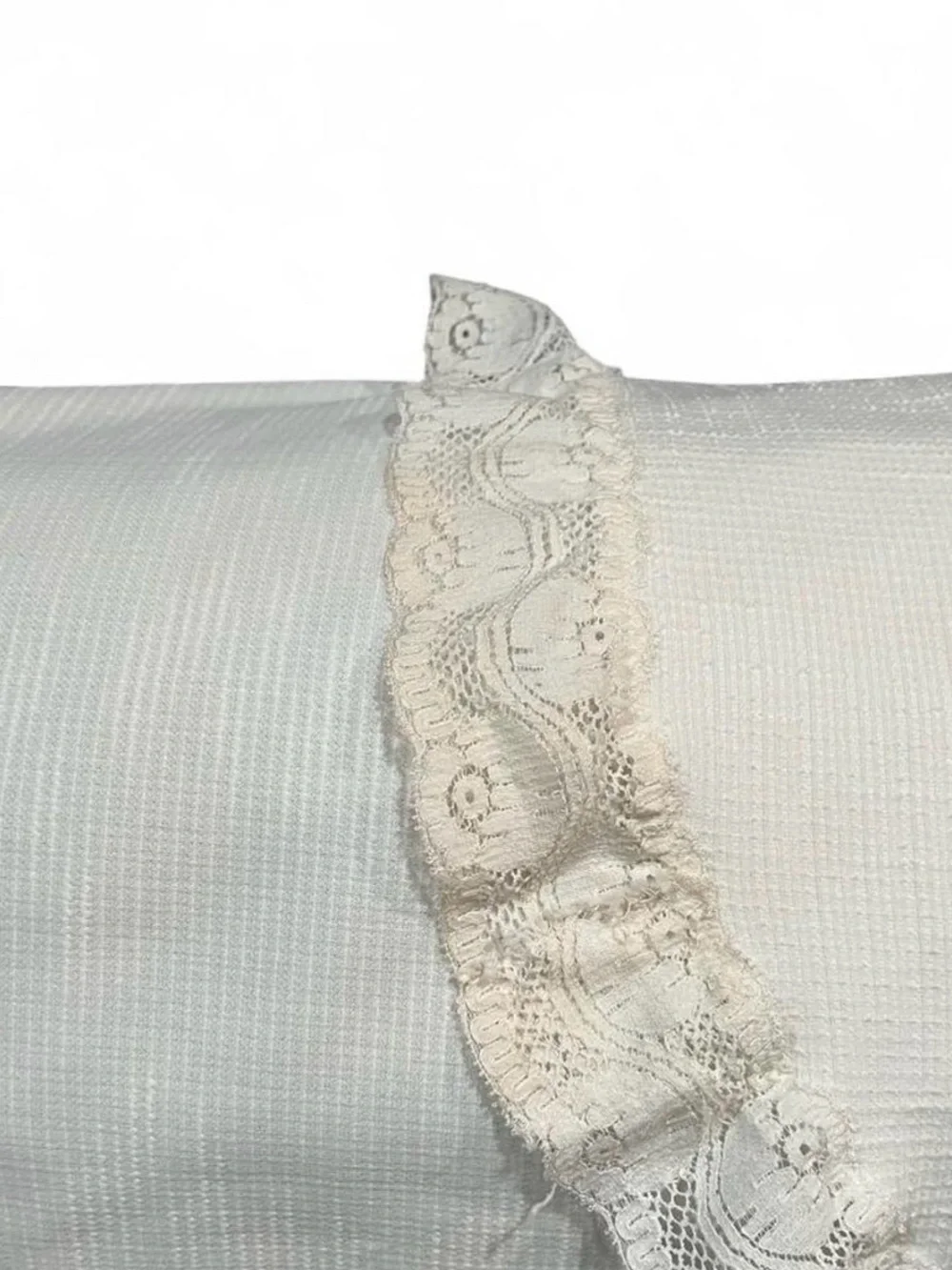 Vintage Twin Lace Trim Bedspread